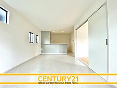  CENTURY21  221ʶܱء