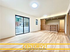  CENTURY21  Į411ʰء