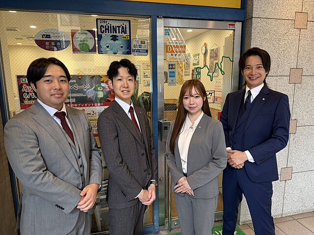 スタッフ