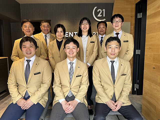 スタッフ