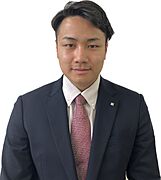 村城旬平