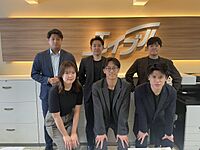 スタッフ