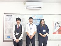 スタッフ