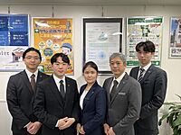 スタッフ