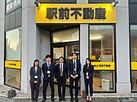 スタッフ