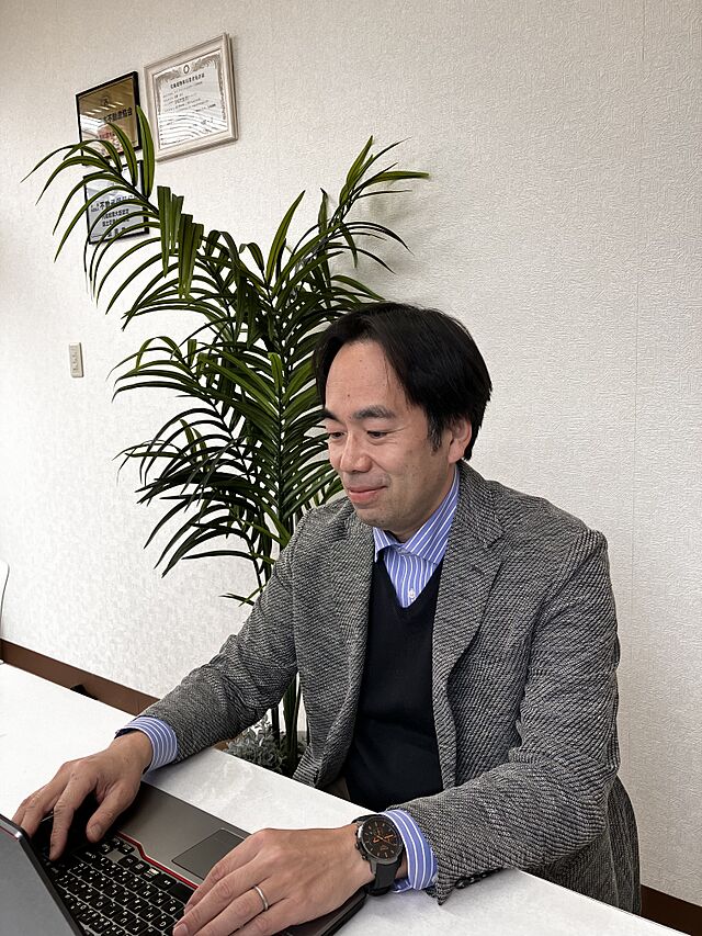 スタッフ