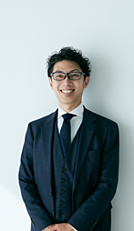 東谷健史