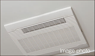 レーベン木町通THE MAISON 浴室換気暖房乾燥機