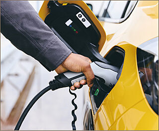 ネベル仙台勾当台通 電気自動車（EV）用充電コンセント