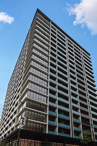 ザ・サーパスタワー新潟万代シテイ 外観