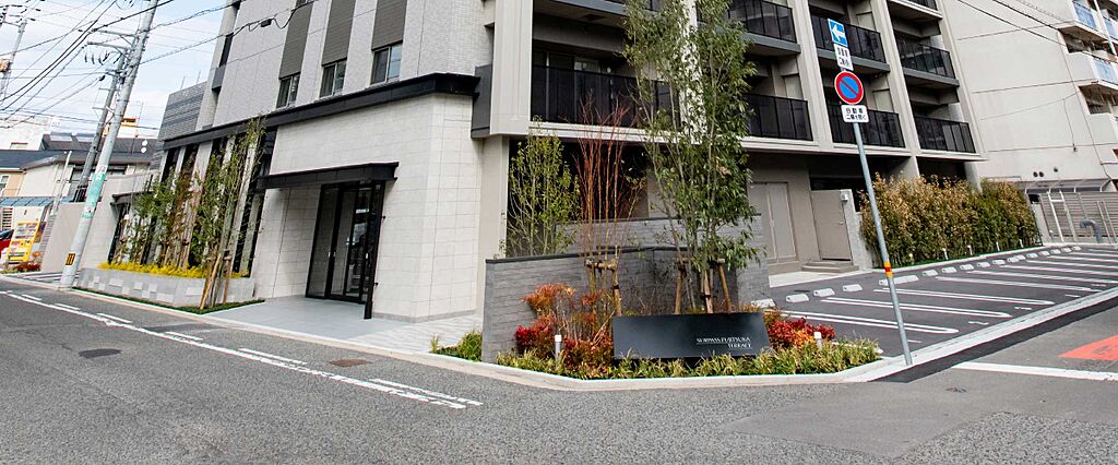 サーパス藤塚テラス エントランスアプローチ写真