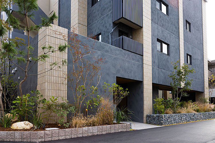 ワコーレ池田満寿美町グレイスガーデン エントランス