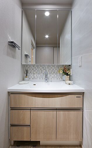 アウラ立川曙町 専有部