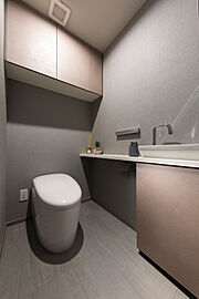 ウィルローズ谷中銀座 トイレ