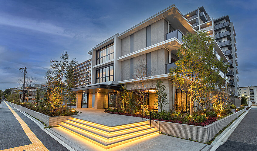 ガーデンシティ新金岡 エントランスアプローチ