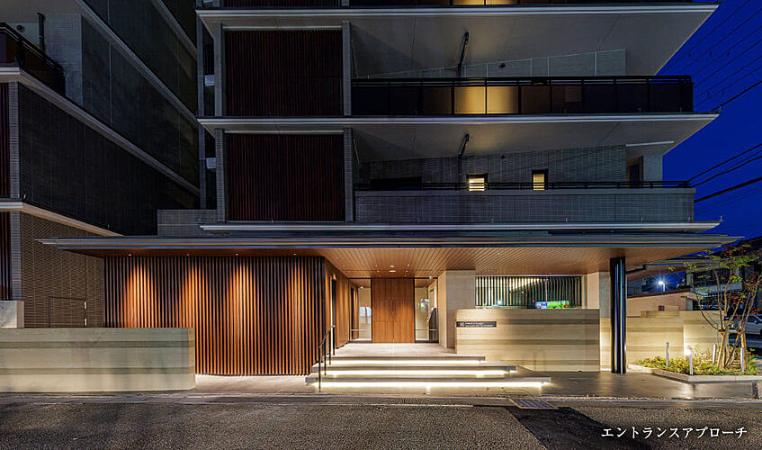 ローレルコート橿原神宮ザ・レジデンス エントランスアプローチ