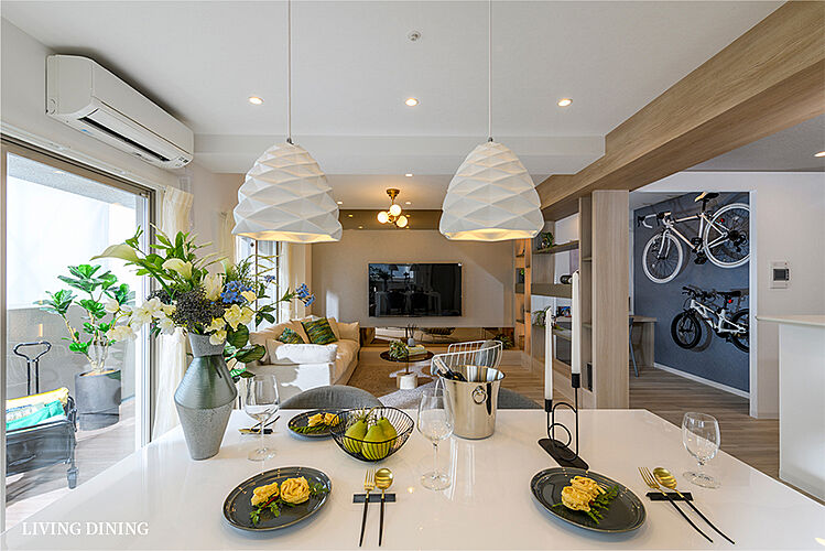 アルファスマート草津新浜町 リビング・ダイニング