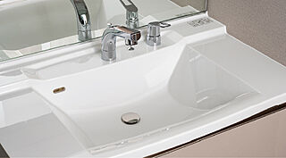 アルファガーデン岡山城下 ボウル一体型カウンター