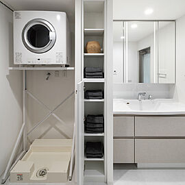 アルファステイツ衣山駅 トール収納