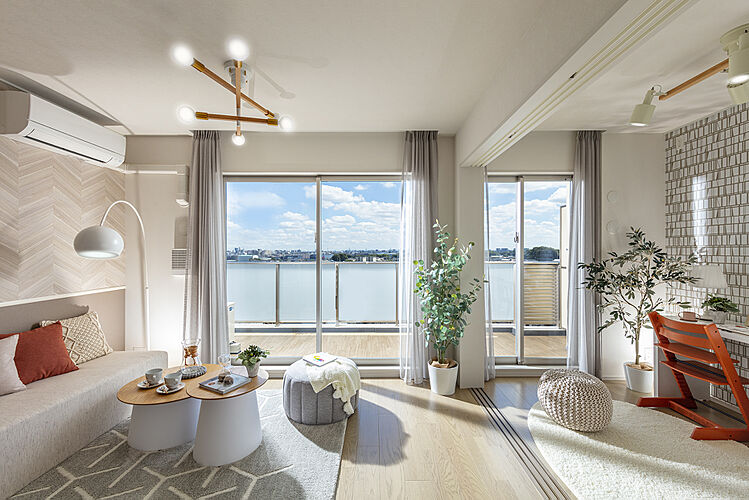 ルピアグランデみずほ台 リビングダイニング