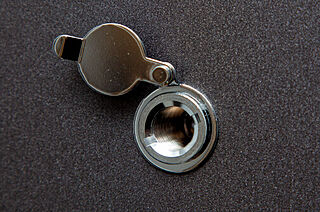 プレシスヴィアラ清瀬 覗き見防止ドアスコープ