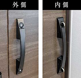オーヴィジョン岩国麻里布 プッシュプルドアハンドル