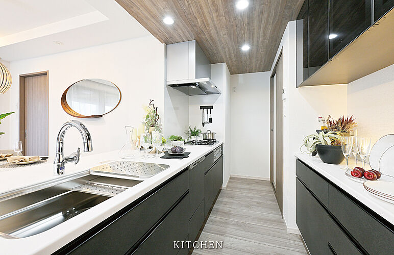 ロイヤルガーデン高松駅南弐番館 キッチン