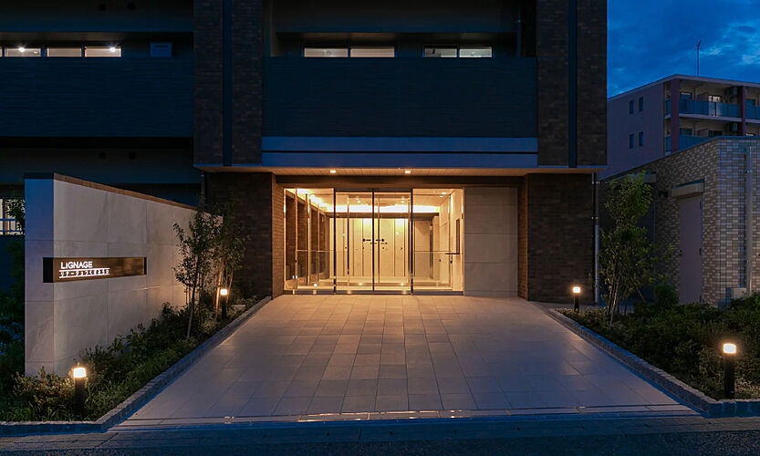 リナージュつくばみらい エントランス