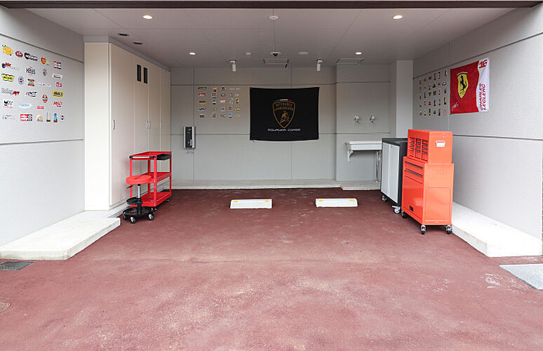 グランファーレ真駒内グランフォレスト ピットインガレージ（2024年7月撮影）