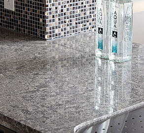 アネシア御器所 天然御影石カウンタートップ