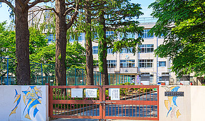 仙台市立 東華中学校／通学区 約1,570m（徒歩20分）