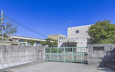 名古屋市立萩山中学校 約710m（徒歩9分）