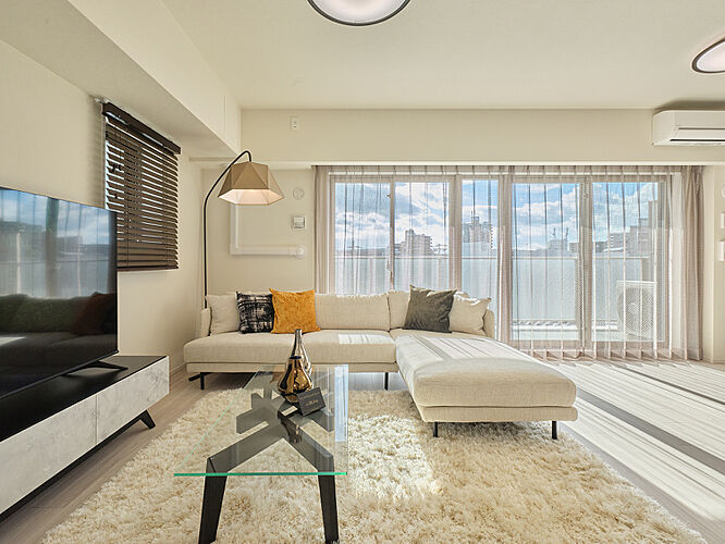 グランドパレス堺上野芝 ザ・グランドガーデン リビング・ダイニング（206号室）