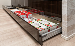 シティハウス小金井公園 足元スライド式収納