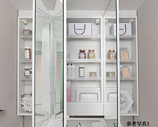 シティハウス平井 三面鏡付洗面化粧台