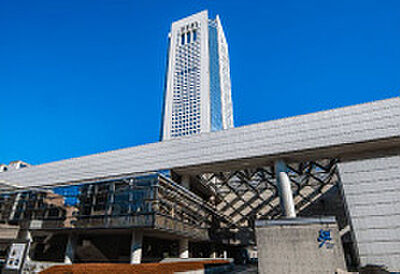 東京オペラシティ アートギャラリー 約1,520m（徒歩19分）