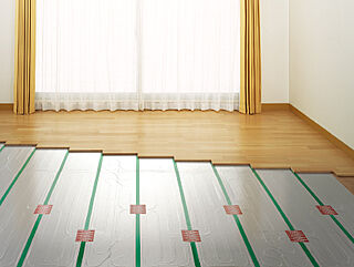 ザ・ライオンズ西川口 ガス温水式床暖房