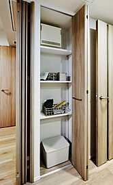 ブランズ札幌大通東 物入