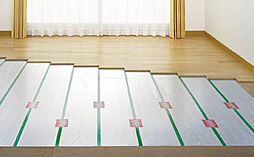[TES温水式床暖房] 温水式床暖房が、足元から室内全体を優しく温めます。※メーカー参考写真