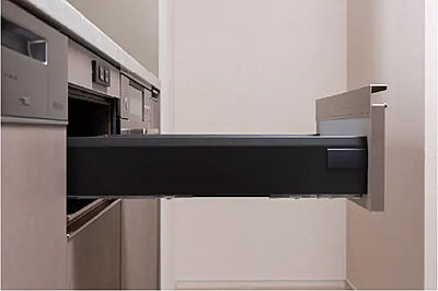 スライド収納（ソフトクローズ付）