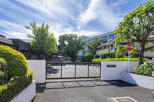 練馬区立大泉学園中学校（約750m）