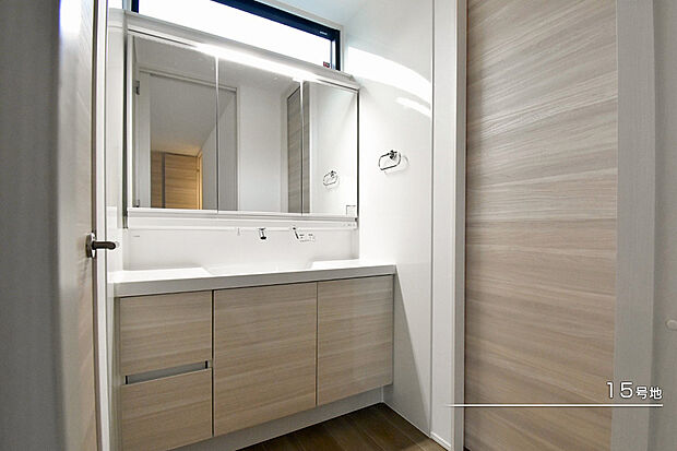 【15号地 洗面室】15号地