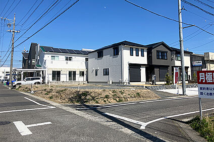 2号地 前面道路含む現地写真