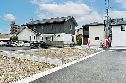 5号地 前面道路含む現地写真