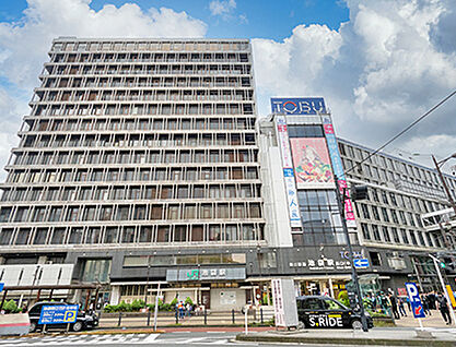 東武鉄道東上線・JR山手線「池袋」駅 約1380m