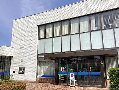 七十七銀行長命ヶ丘支店 約370m