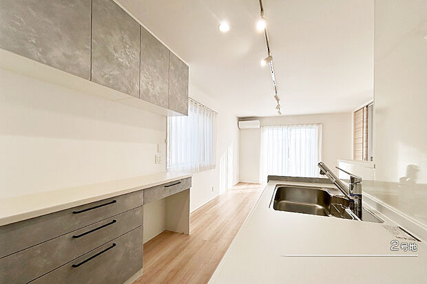 【2号地 キッチン】2号地