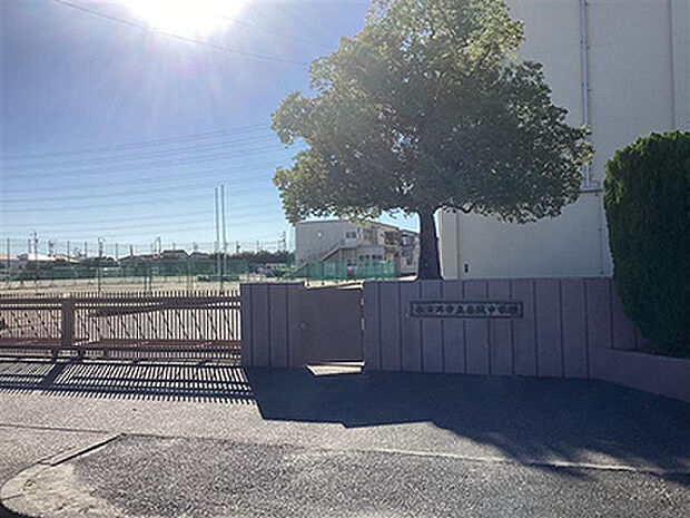 春日井市立南城中学校