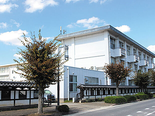 橿原市立今井小学校