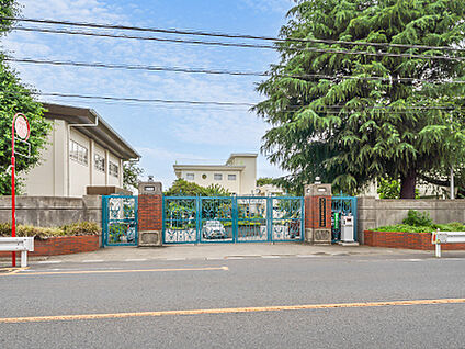 本太中学校 約390m